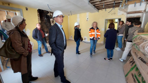 Dans l'un des logements en cours de rénovation à Jussy.