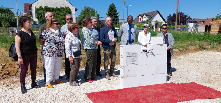 Appoigny, une première pierre hautement symbolique