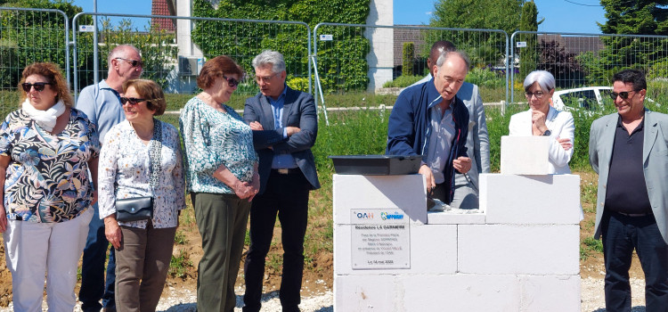 Appoigny, une première pierre hautement symbolique