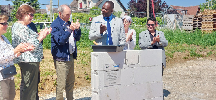 Appoigny, une première pierre hautement symbolique