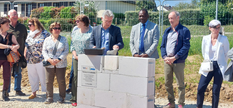 Appoigny, une première pierre hautement symbolique