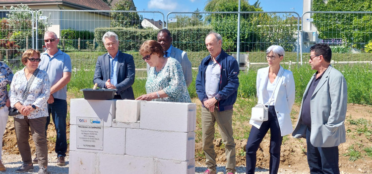 Appoigny, une première pierre hautement symbolique