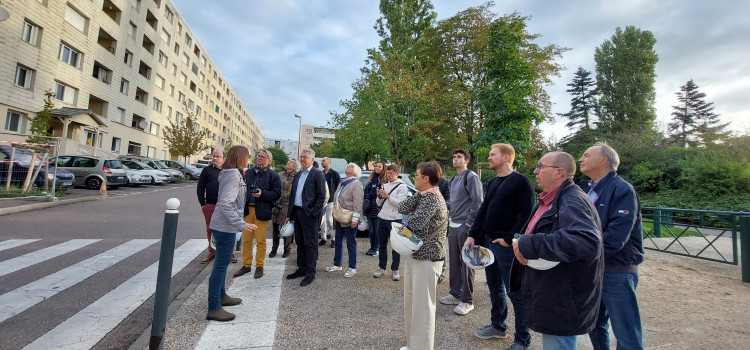 Bâtiment G, rue Fragonard à Sainte-Geneviève.