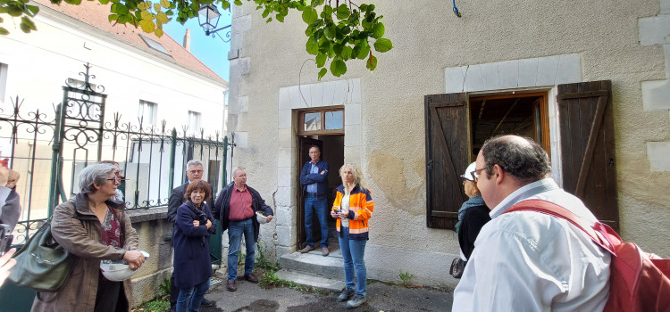 Jussy, réhabilitation des logements de l'ancienne école.