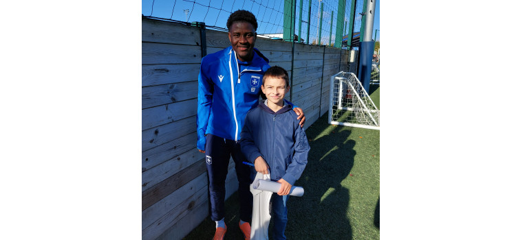 Des jeunes supporters heureux !