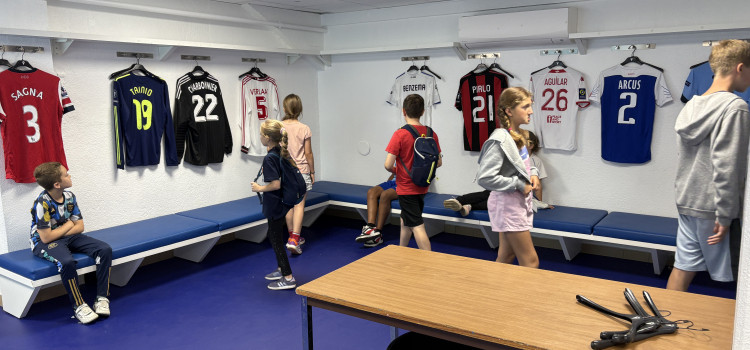 Une matinée pleine de nouveautés à l’AJA pour 8 jeunes passionnés !