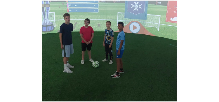 Une matinée pleine de nouveautés à l’AJA pour 8 jeunes passionnés !