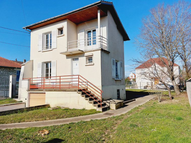 Maison ancienne 4 pièces à rénover 119 000 €